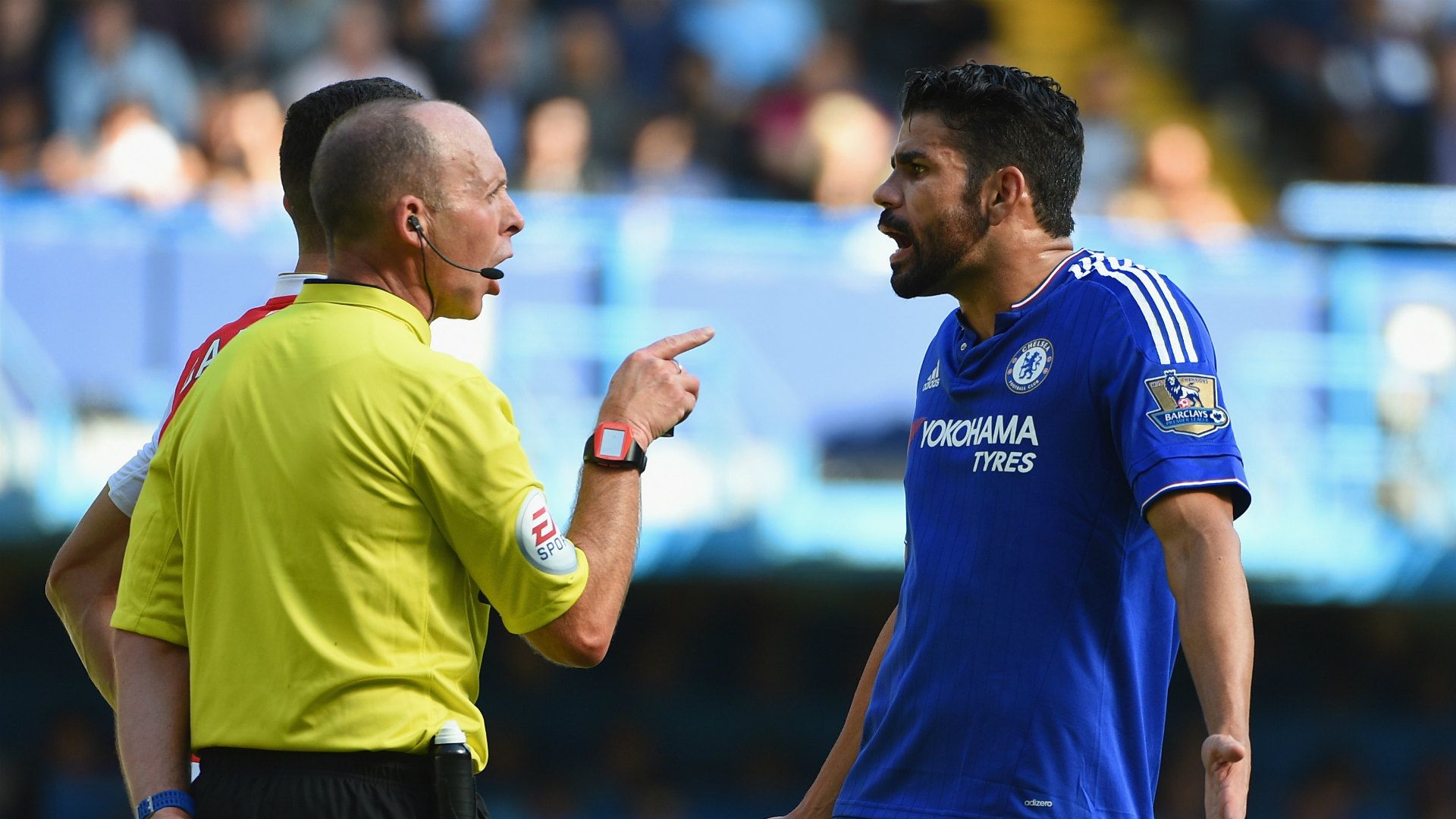 Mike Dean; Diego Costa Chelsea