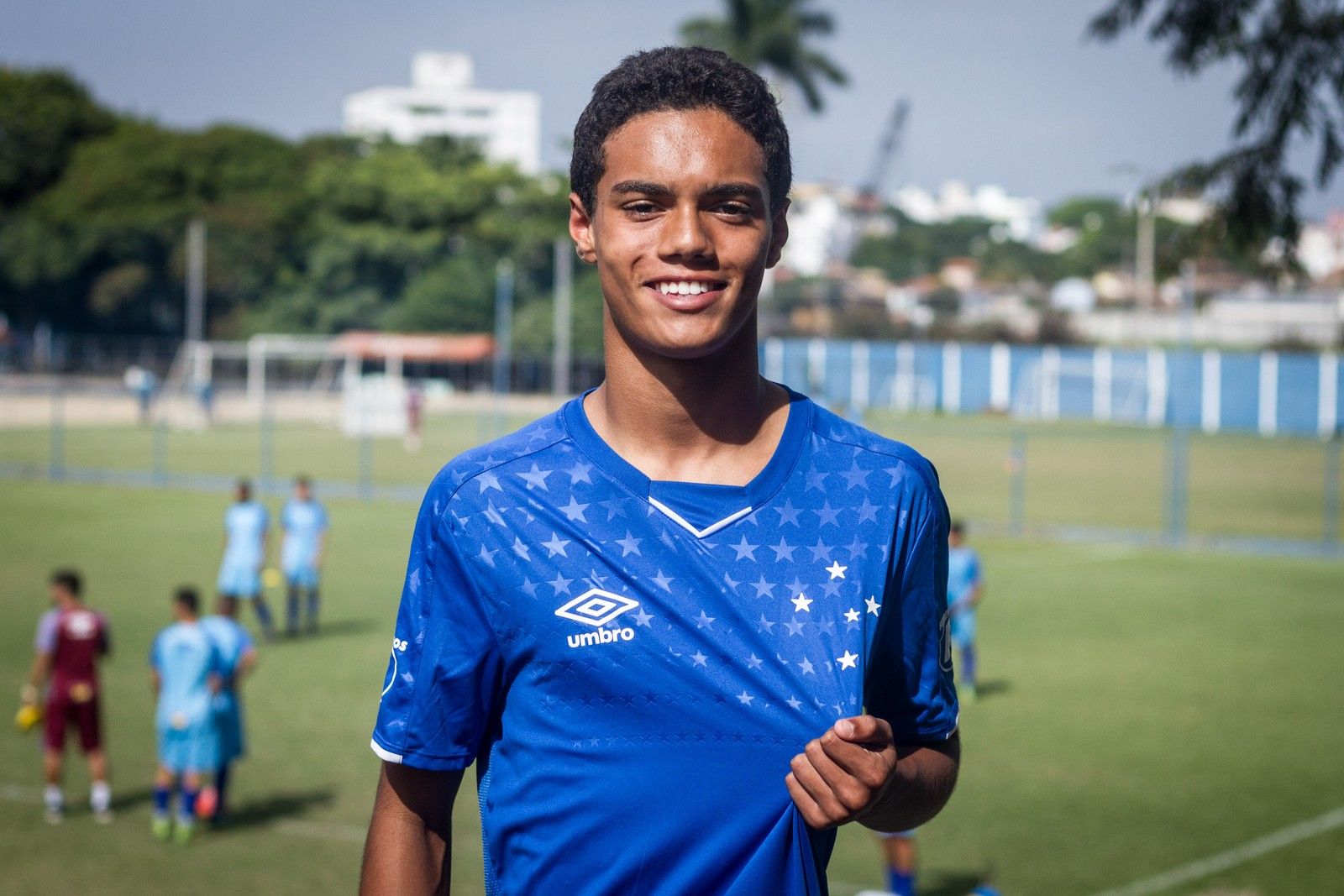 João Mendes é filho de Ronaldinho Gaúcho
