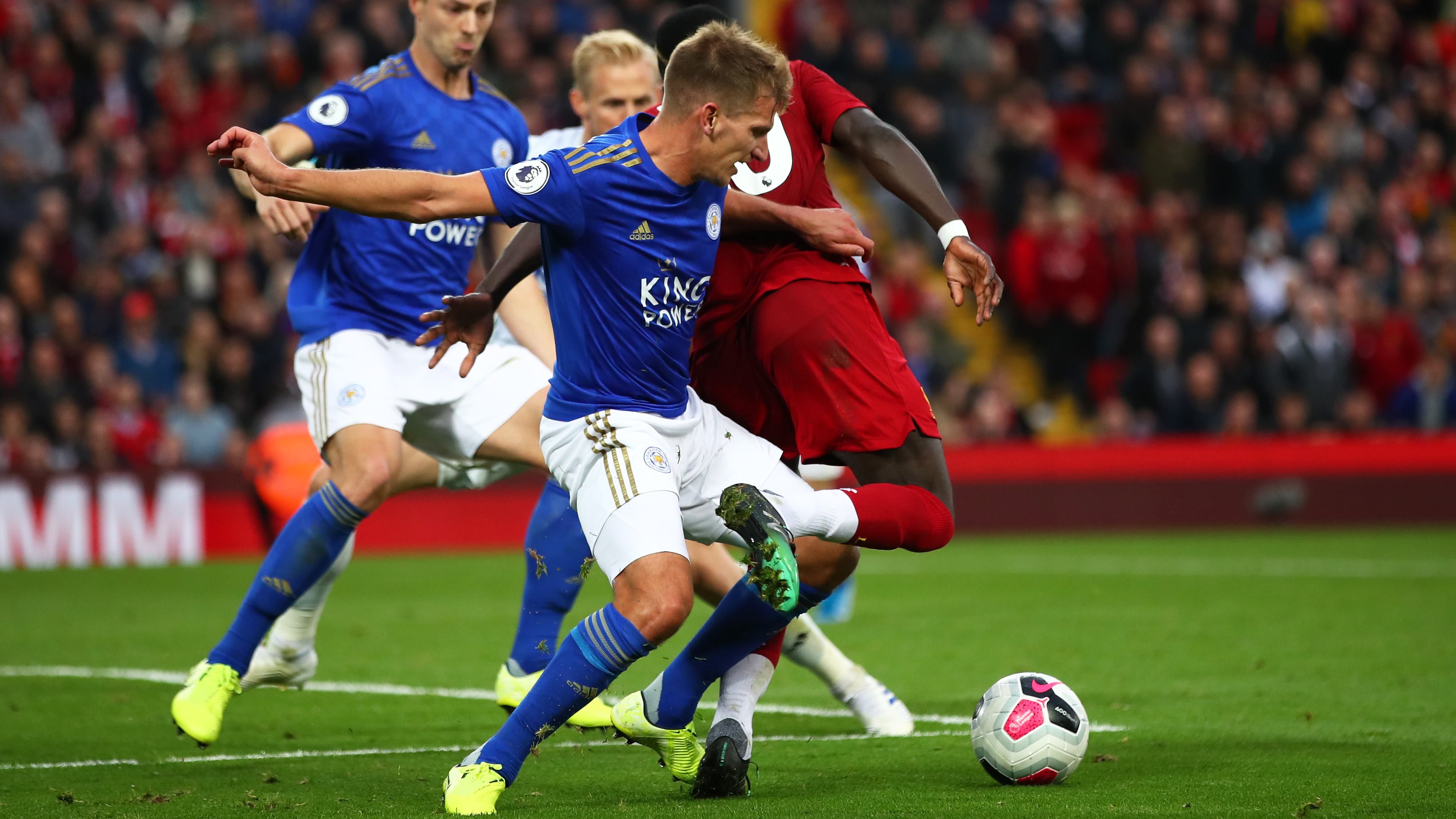 Sadio Mane Marc Albrighton Liverpool Leicester City Premier League 2019/2020