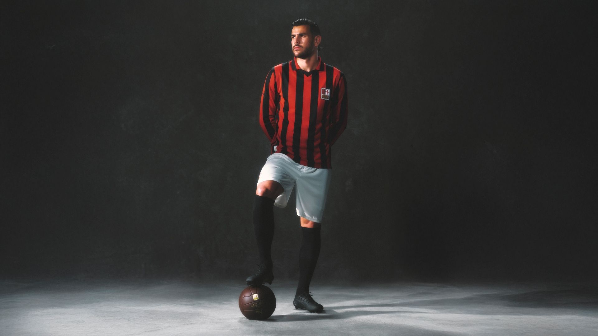 AC Milan special kit for 125th club anniversary