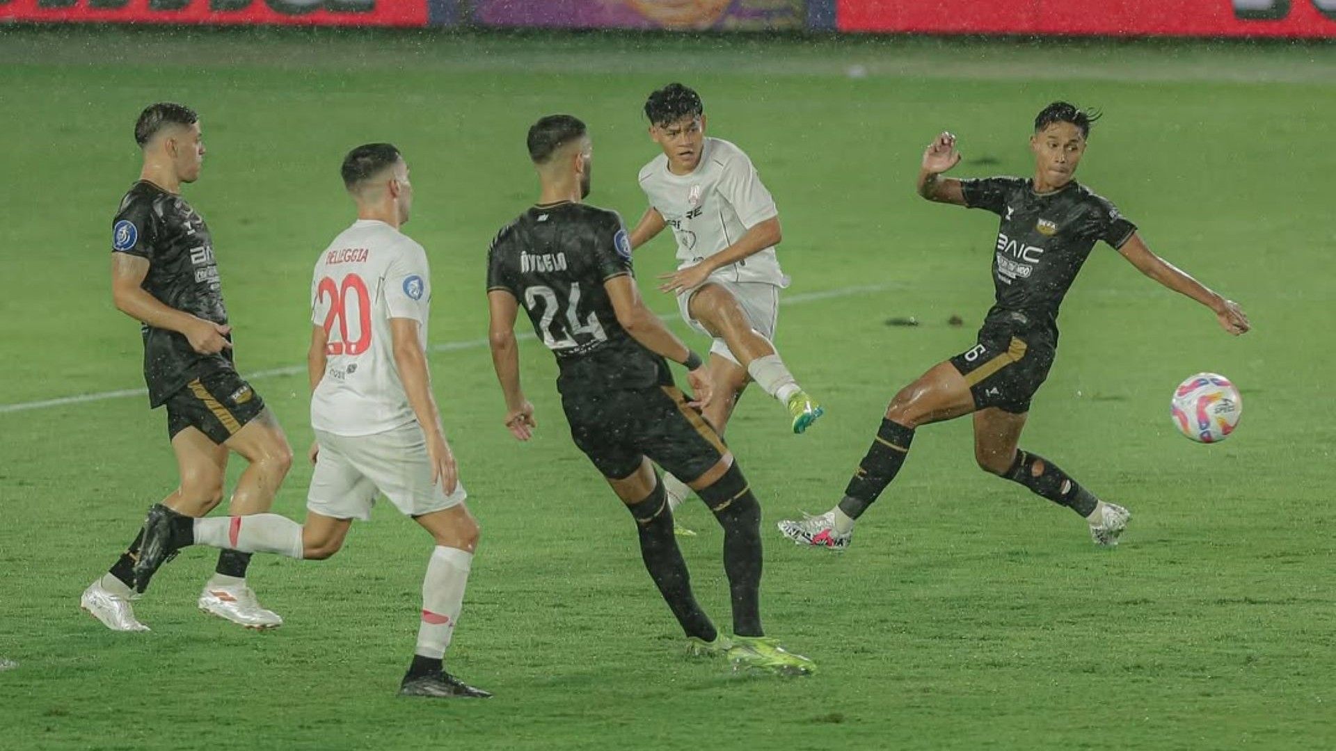 Persis Solo vs Dewa United 17052025