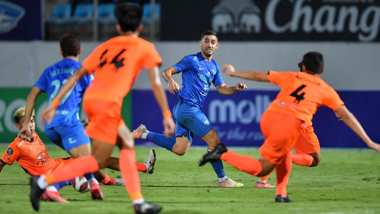 ชลบุรี - อุดรธานี