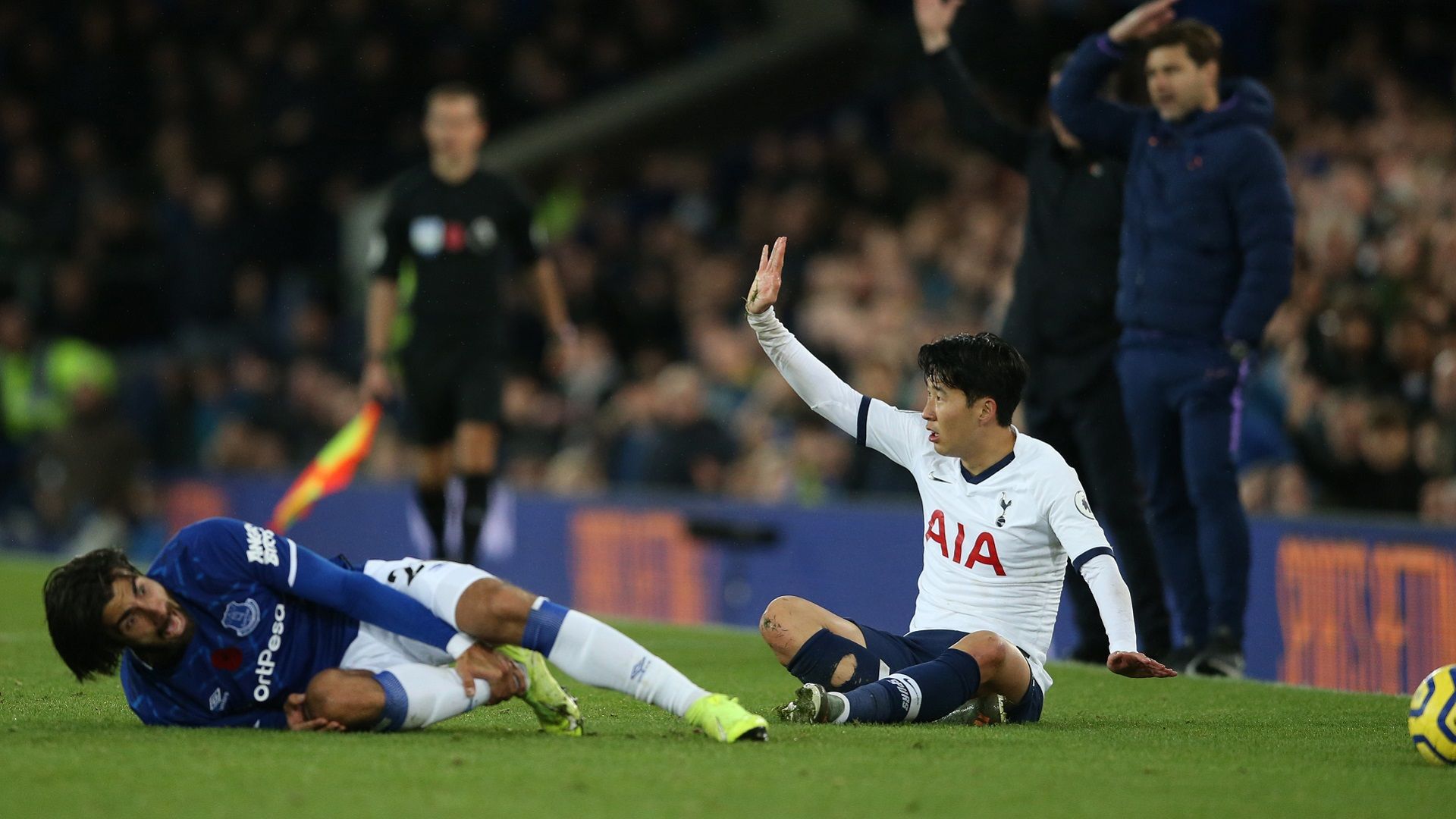 2019-11-04 Andre Gomes Son