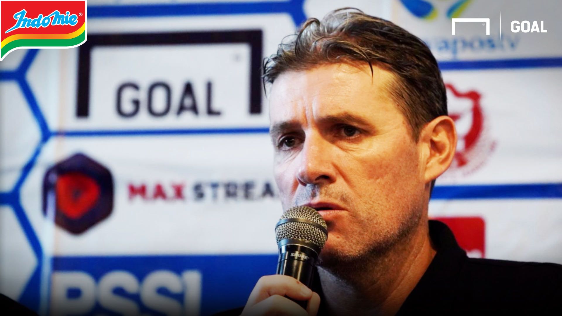 Indomie Cover Artikel - Julio Banuelos - Persija