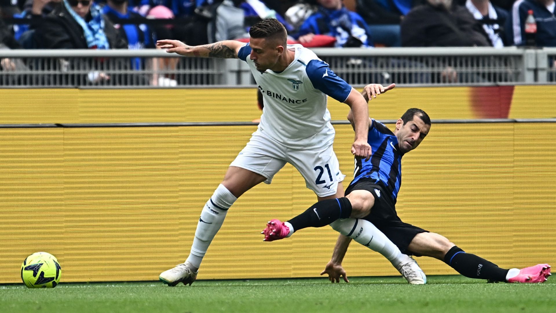 Henrikh Mkhitaryan Sergej Milinkovic-Savic Inter Lazio Serie A