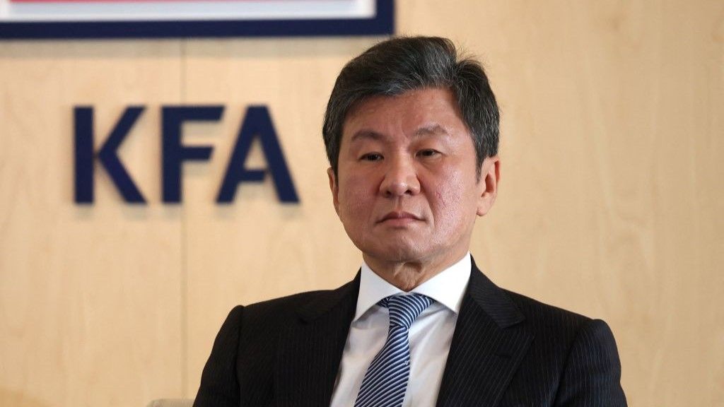 Korea Soccer Coaches Affiliation Launches Direct Assault on KFA President Chung Mong-gyu Amid Teaching Choice Delay