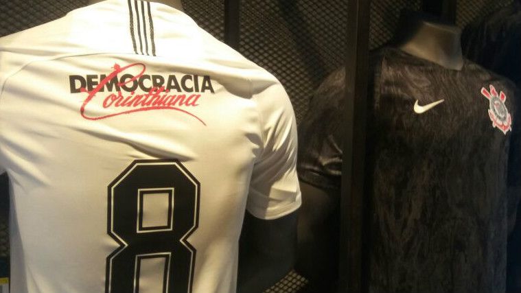 Corinthians uniformes - 2/05/2018