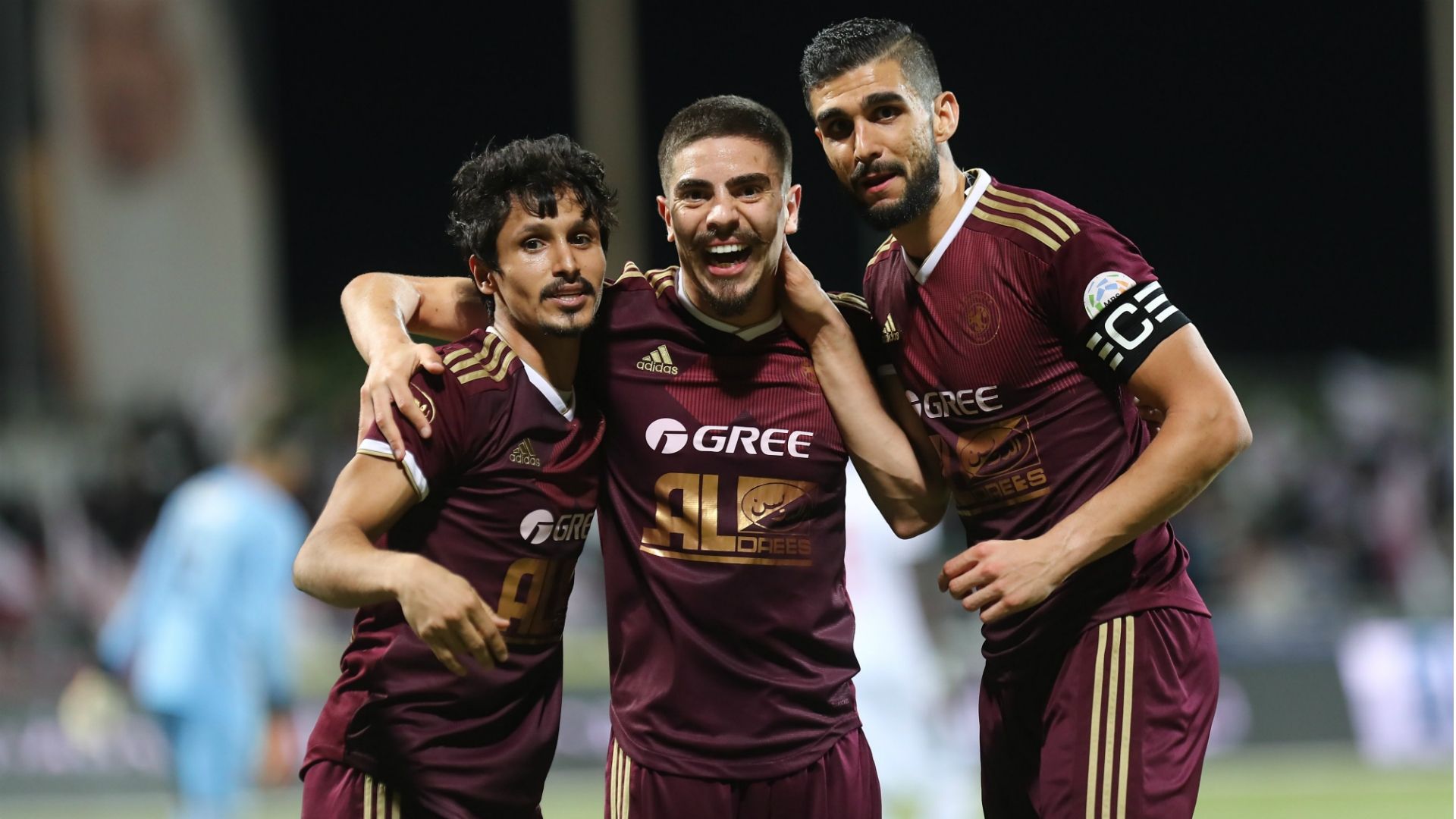 خالد الغامدي مدافع الفيصلي يحتفل بهدفه ضد ضمك الدوري السعودي