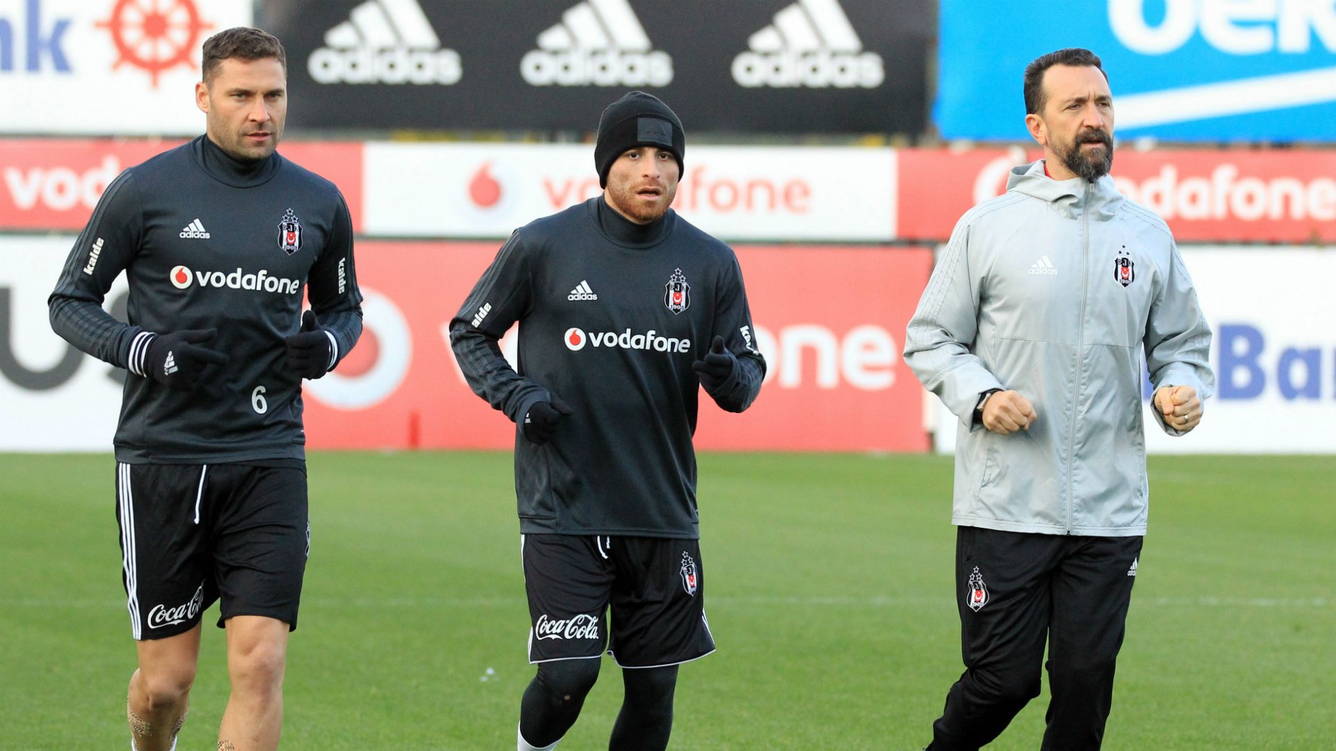 Dusko Tosic Gokhan Tore Besiktas 01152018