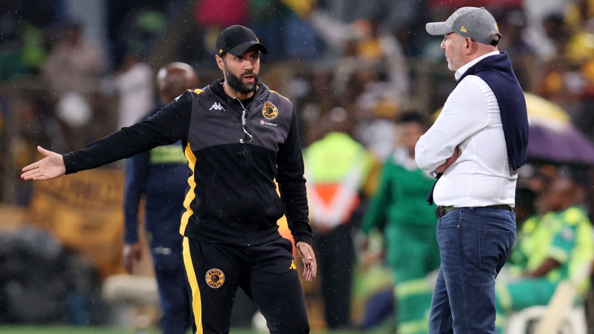 Kaizer Chiefs assistant coach Khalil Ben Youssef pleads for patience as  pressure continues to mount on Nasreddine Nabi - 'We need time to make  everything right' | Goal.com South Africa