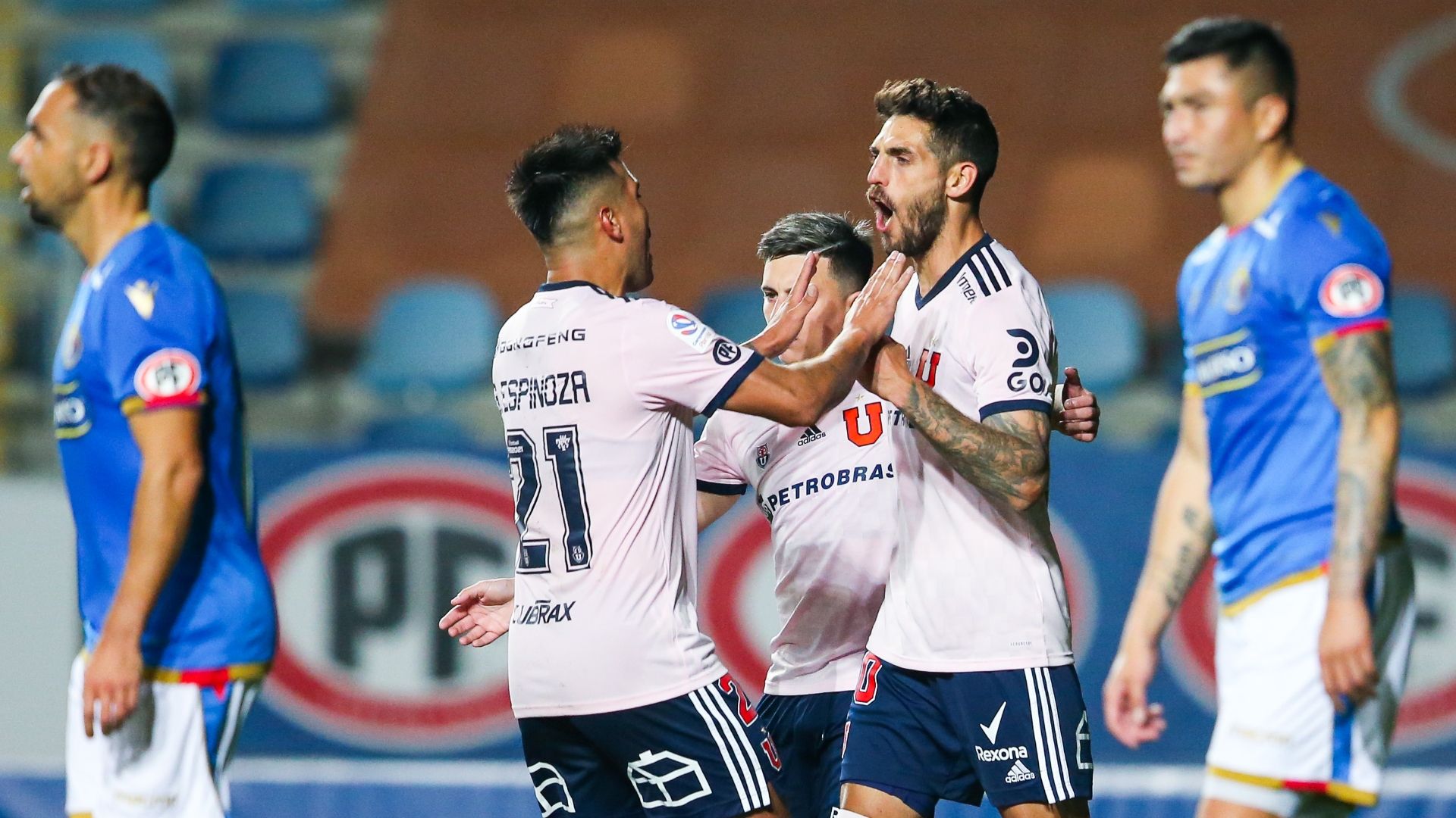 Joaquín Larrivey Universidad de Chile Audax Italiano