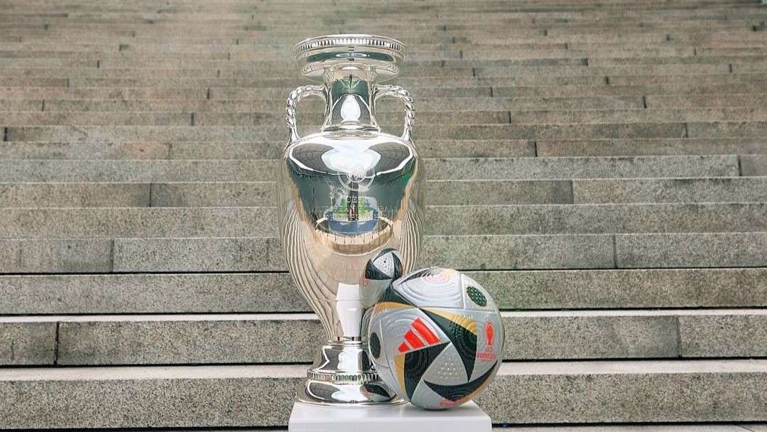 Adidas FUSSBALLLIEBE FINALE Európa-bajnokság