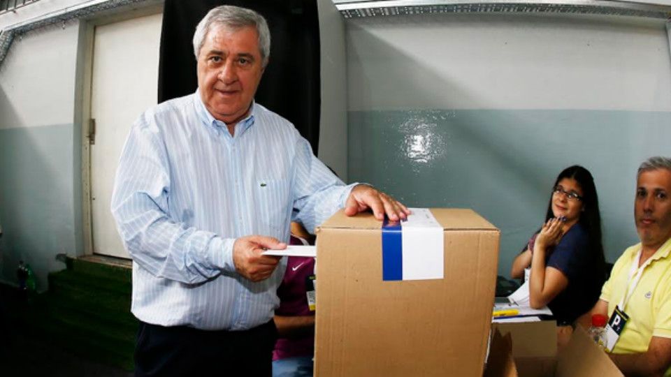 Elecciones a presidente en Boca 06122015