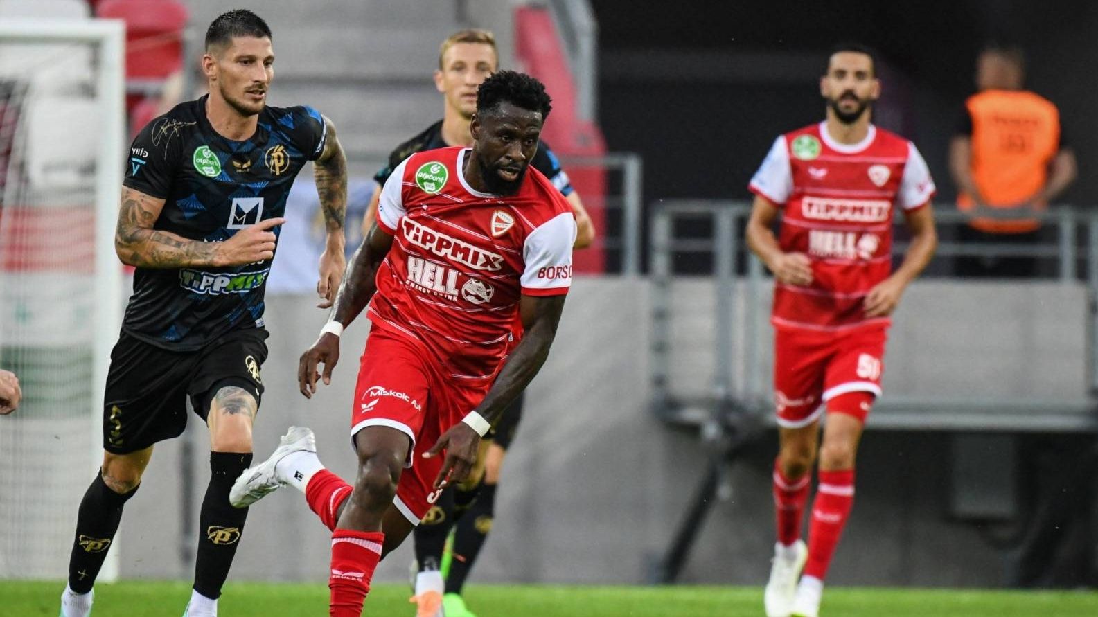 DVTK v Puskás Akadémia