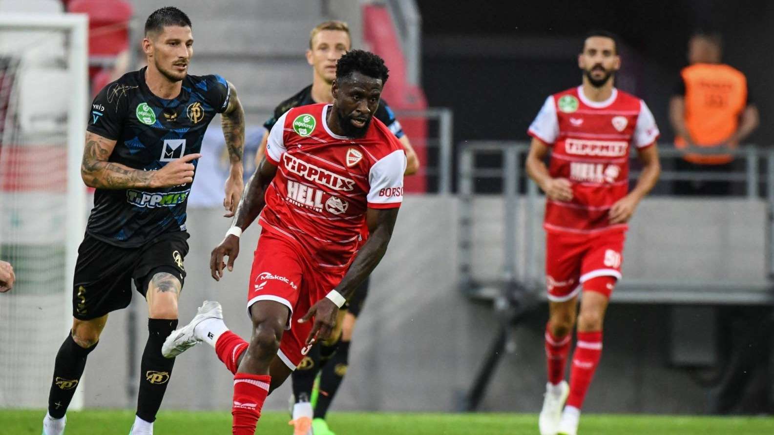 DVTK v Puskás Akadémia