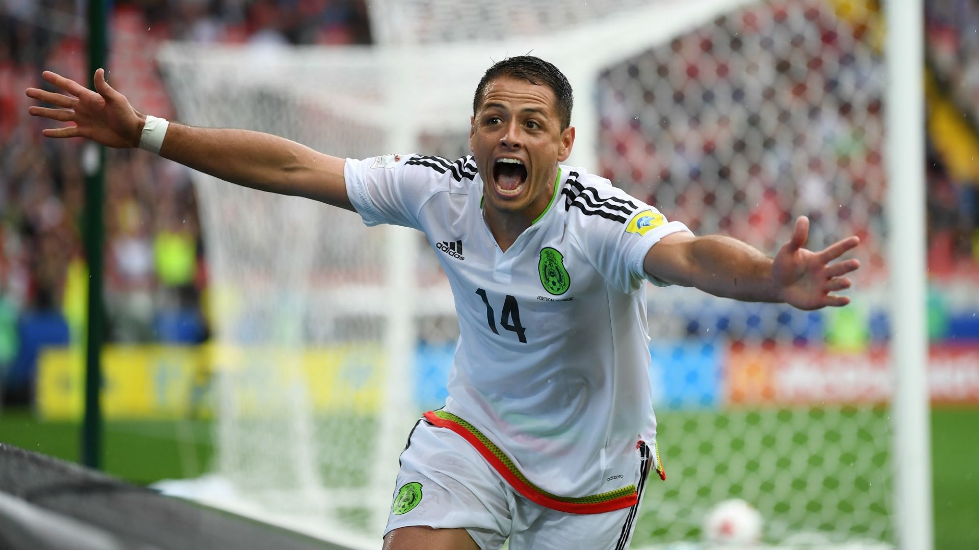Chicharito Hernández
