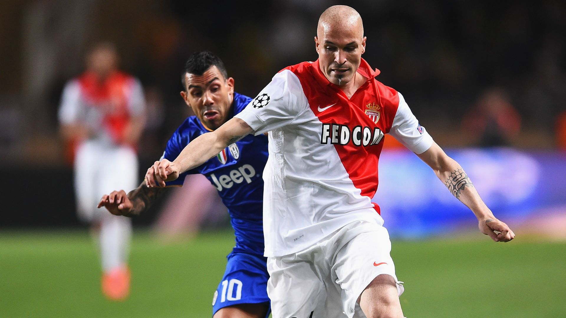 Andrea Raggi Carlos Tevez Monaco Juventus UEFA Champions League 22042015
