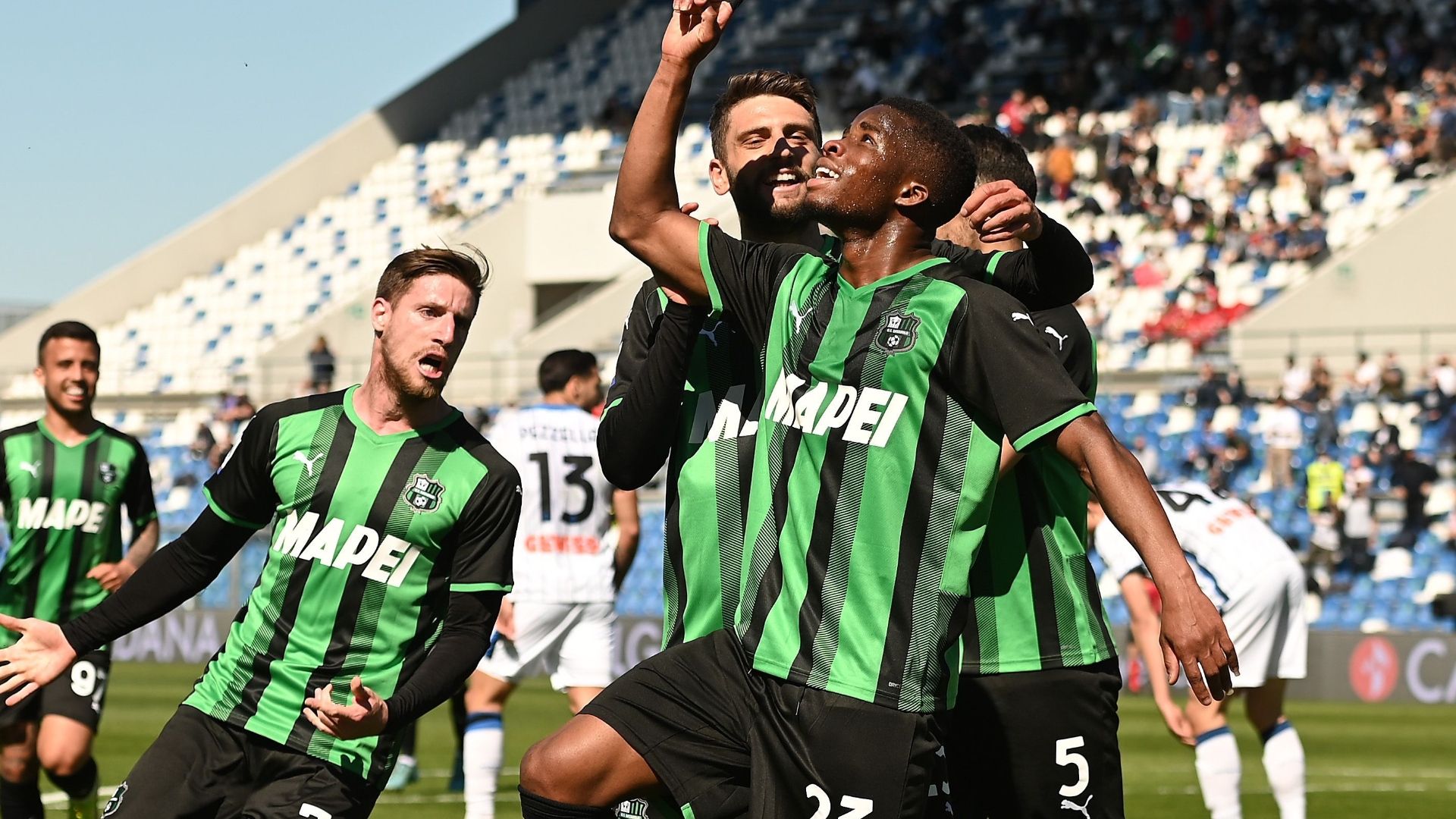 Traore Sassuolo Atalanta celebrating Serie A