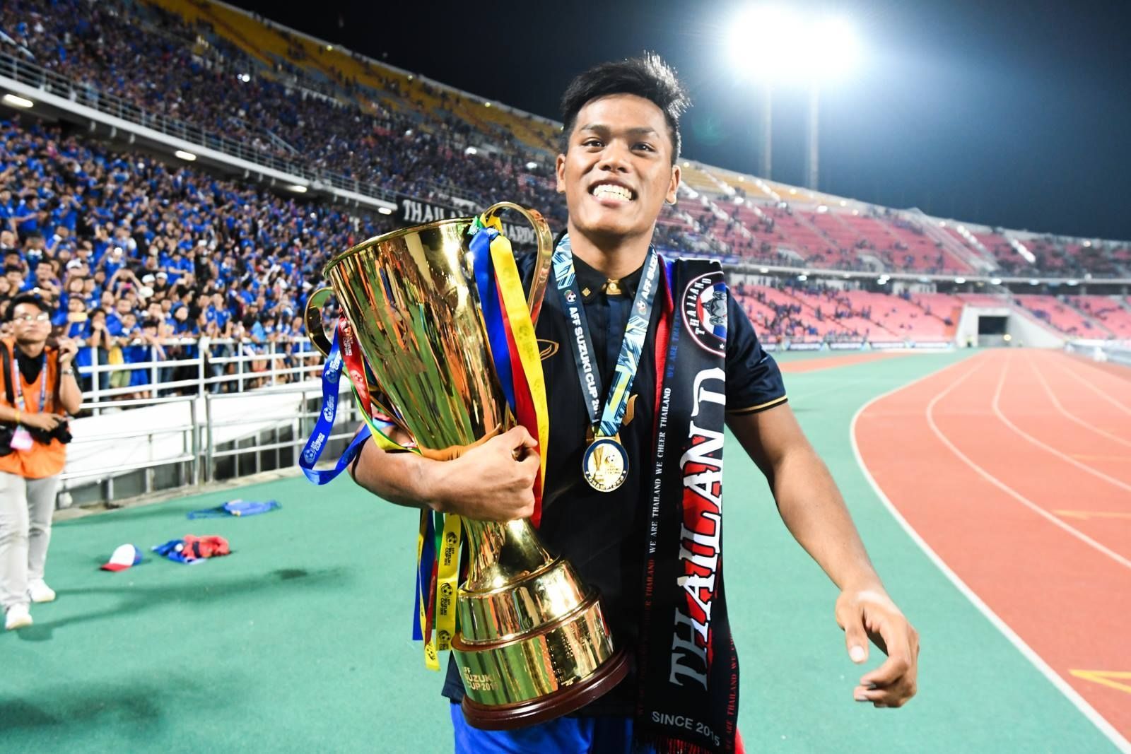 สิโรจน์ ฉัตรทอง