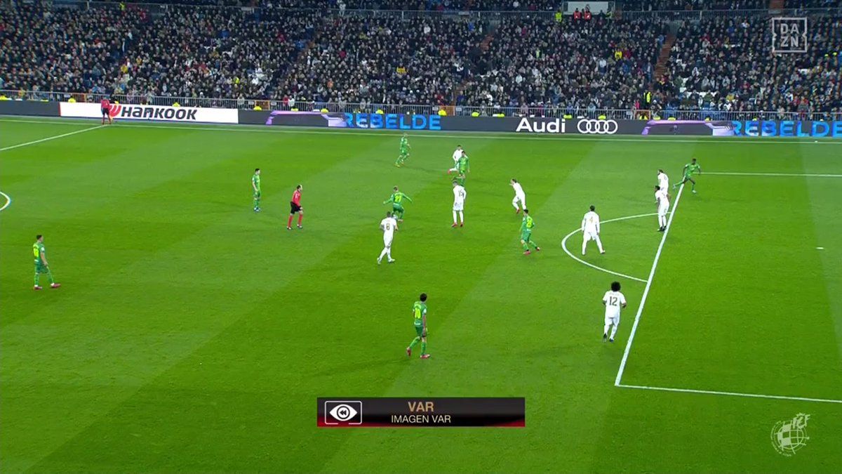 Gol anulado a Isak Real Madrid Real Sociedad