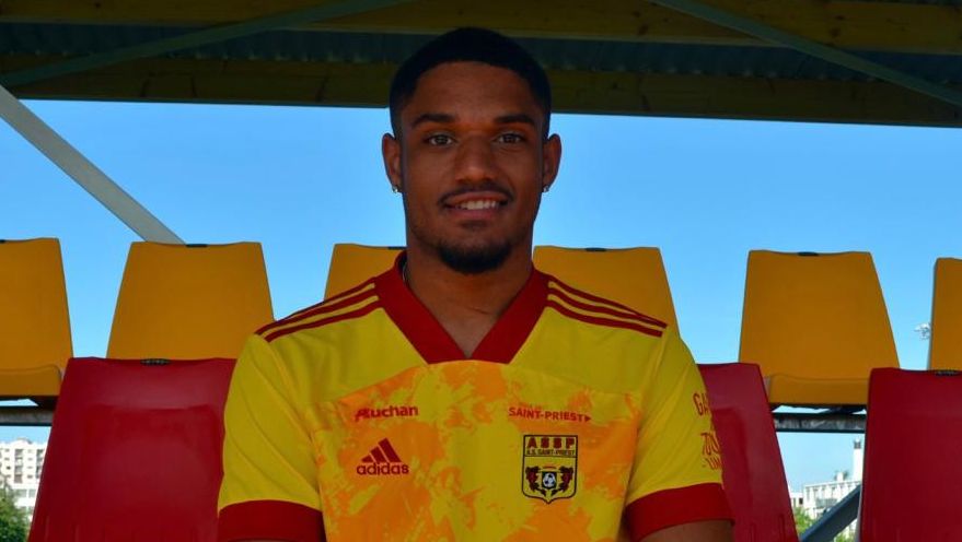 Junior Burban Saint Priest National 2