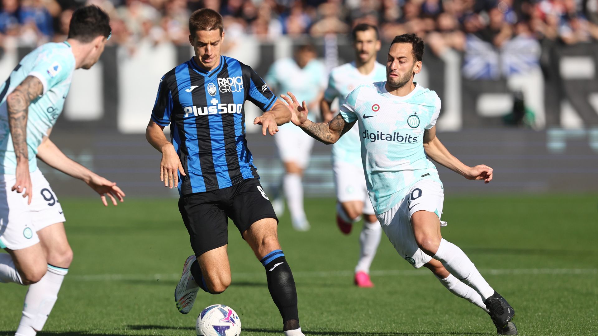  Pasalic Calhanoglu Atalanta Inter 2022