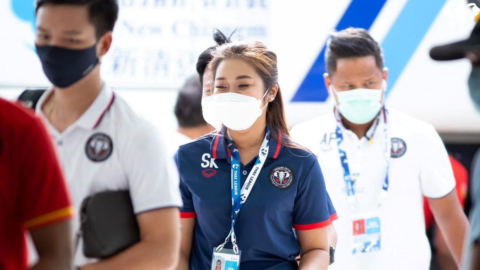 มาดามออม