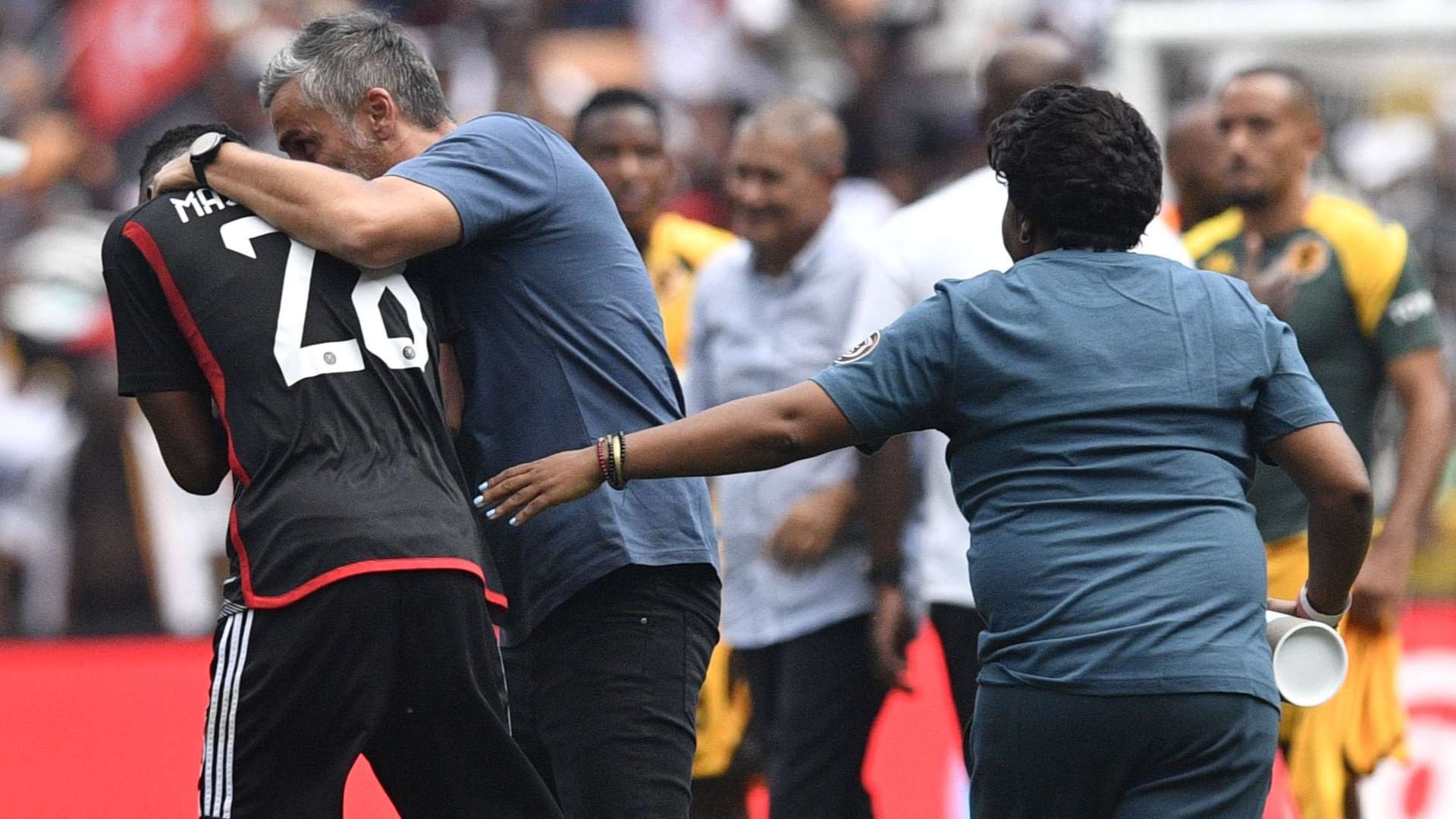 Riveiro talks about his Orlando Pirates future - 'I am sorry to disappoint you and Mzansi' | Goal.com South Africa