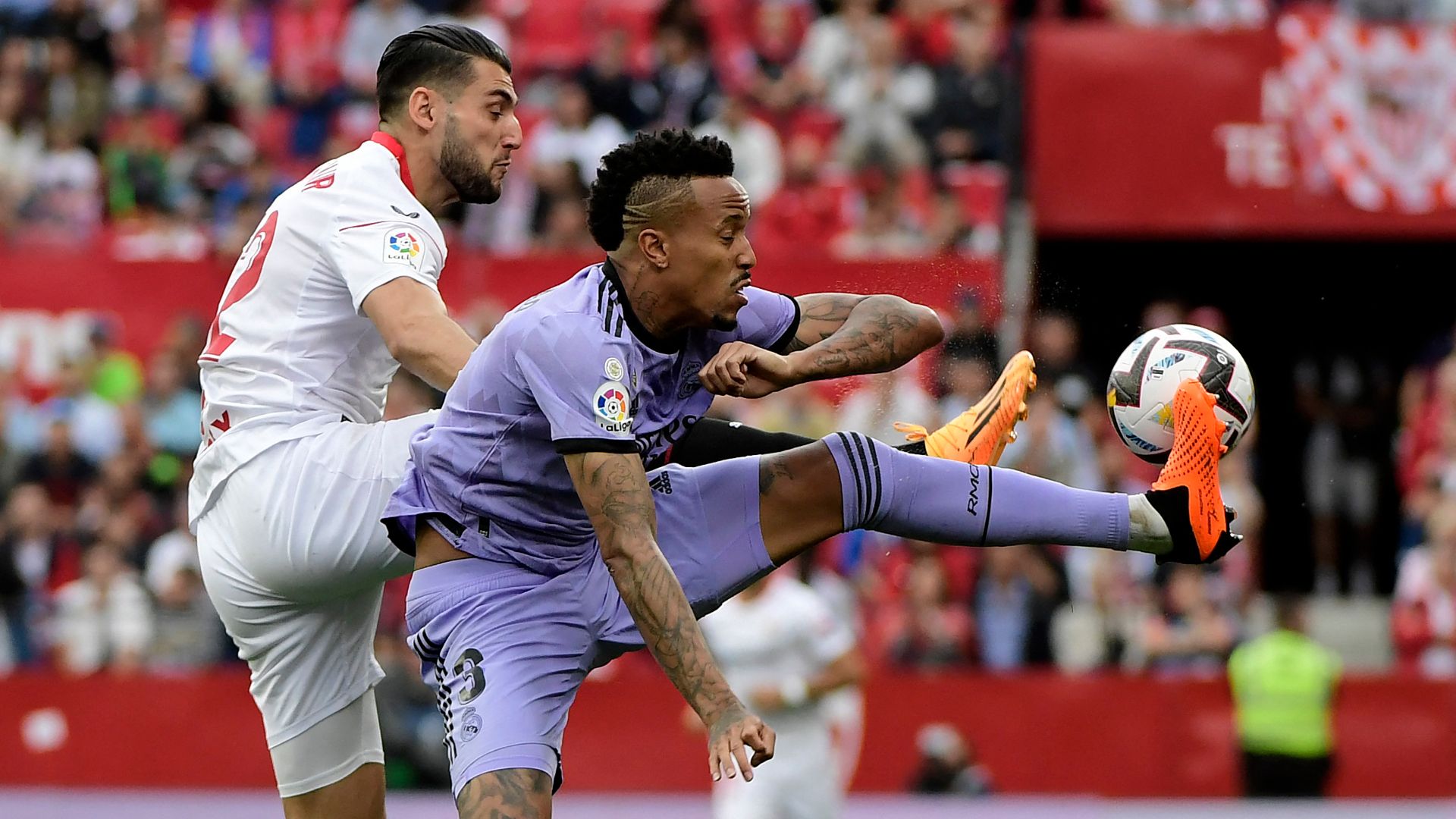 Rafa Mir Militao Sevilla Real Madrid