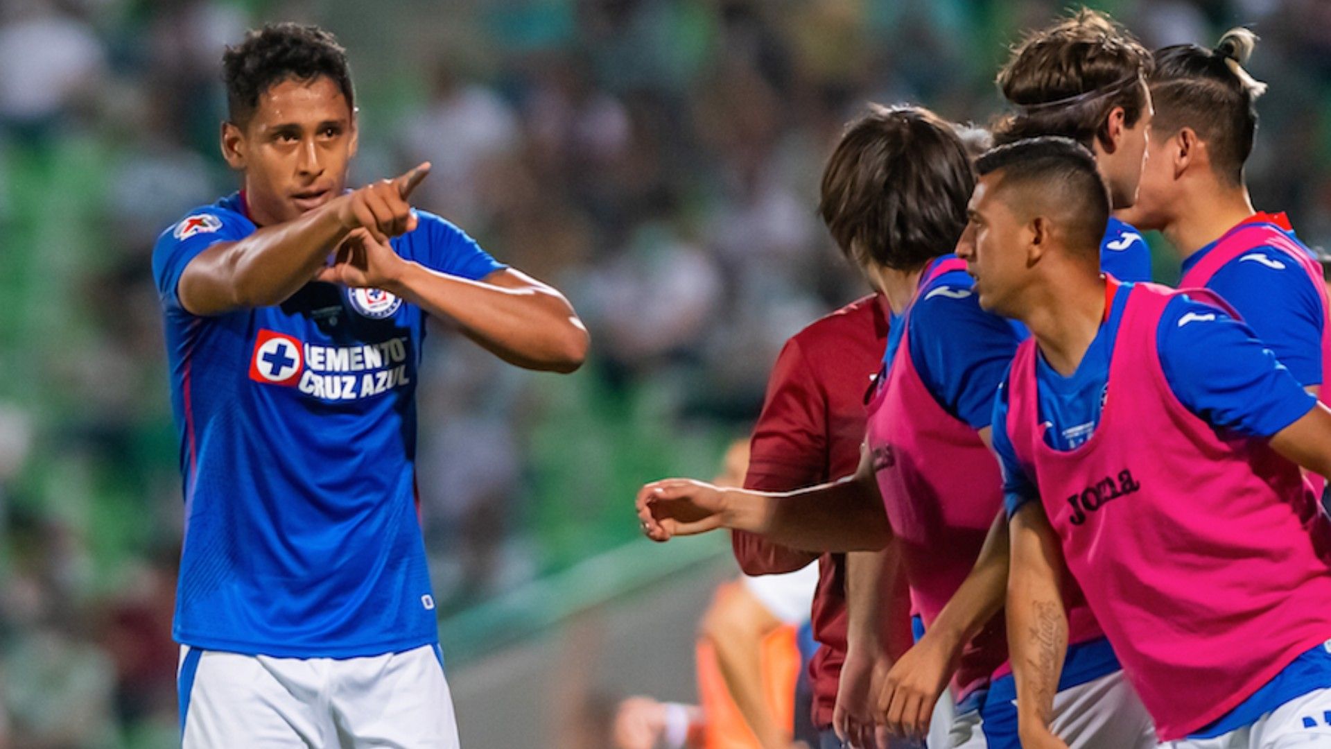 Luis Romo Cruz Azul Guardianes 2021