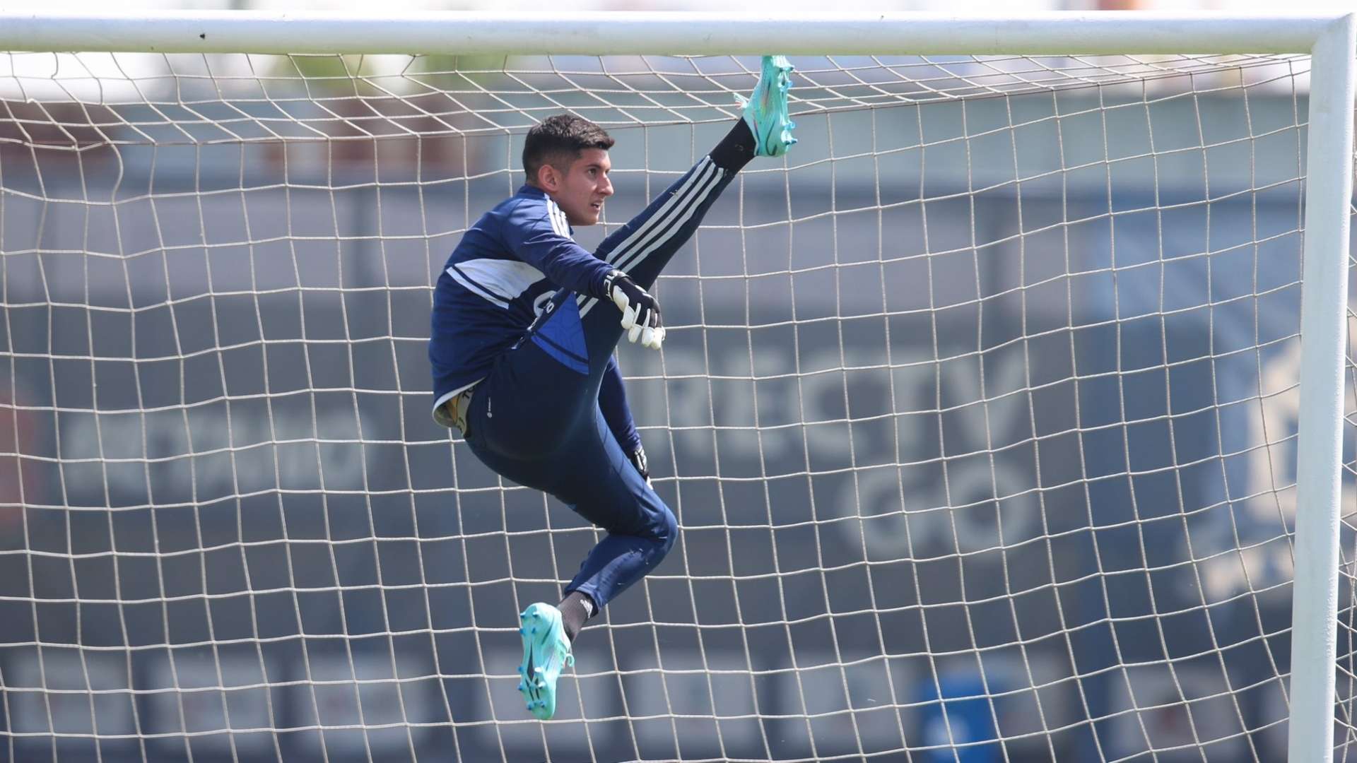 Martín Parra Universidad de Chile training 121022