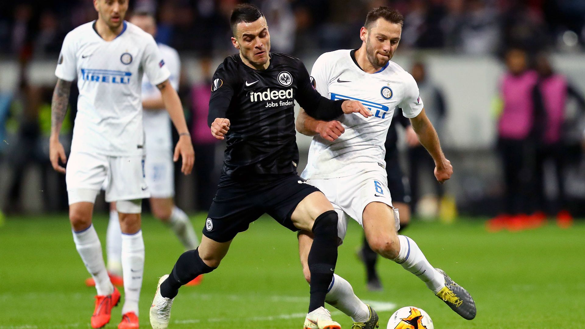 Filip Kostic Eintracht Frankfurt Inter 07032019
