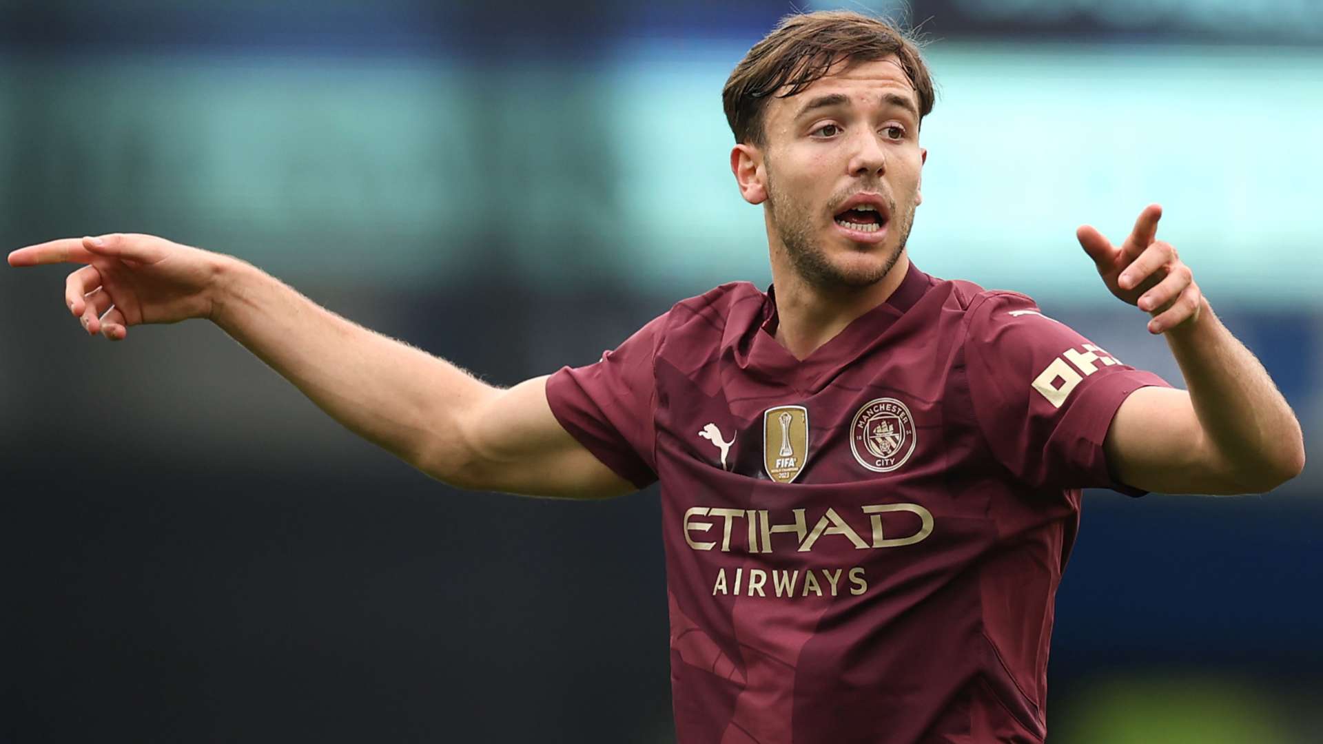 Nico Gonzalez Manchester City 2024-25