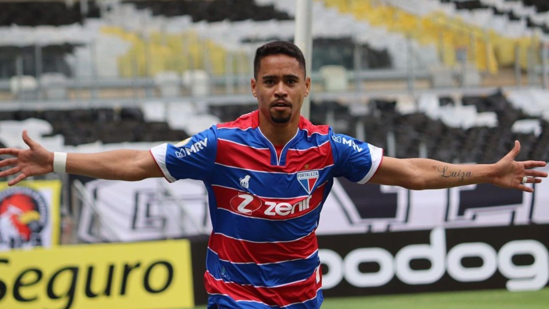 Yago Pikachu comemora - Atlético-MG Fortaleza Brasileirão Série A 30052021