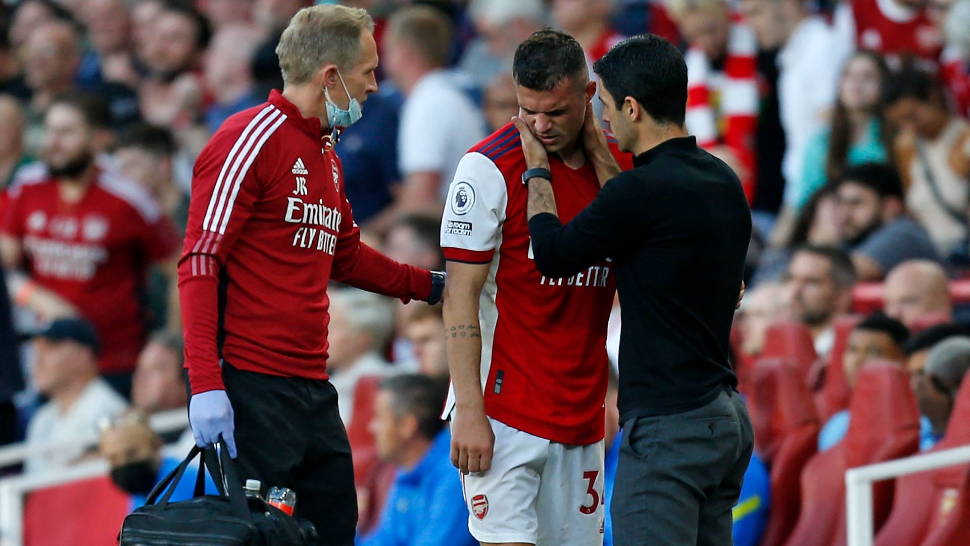 Granit Xhaka Arsenal 2021-22