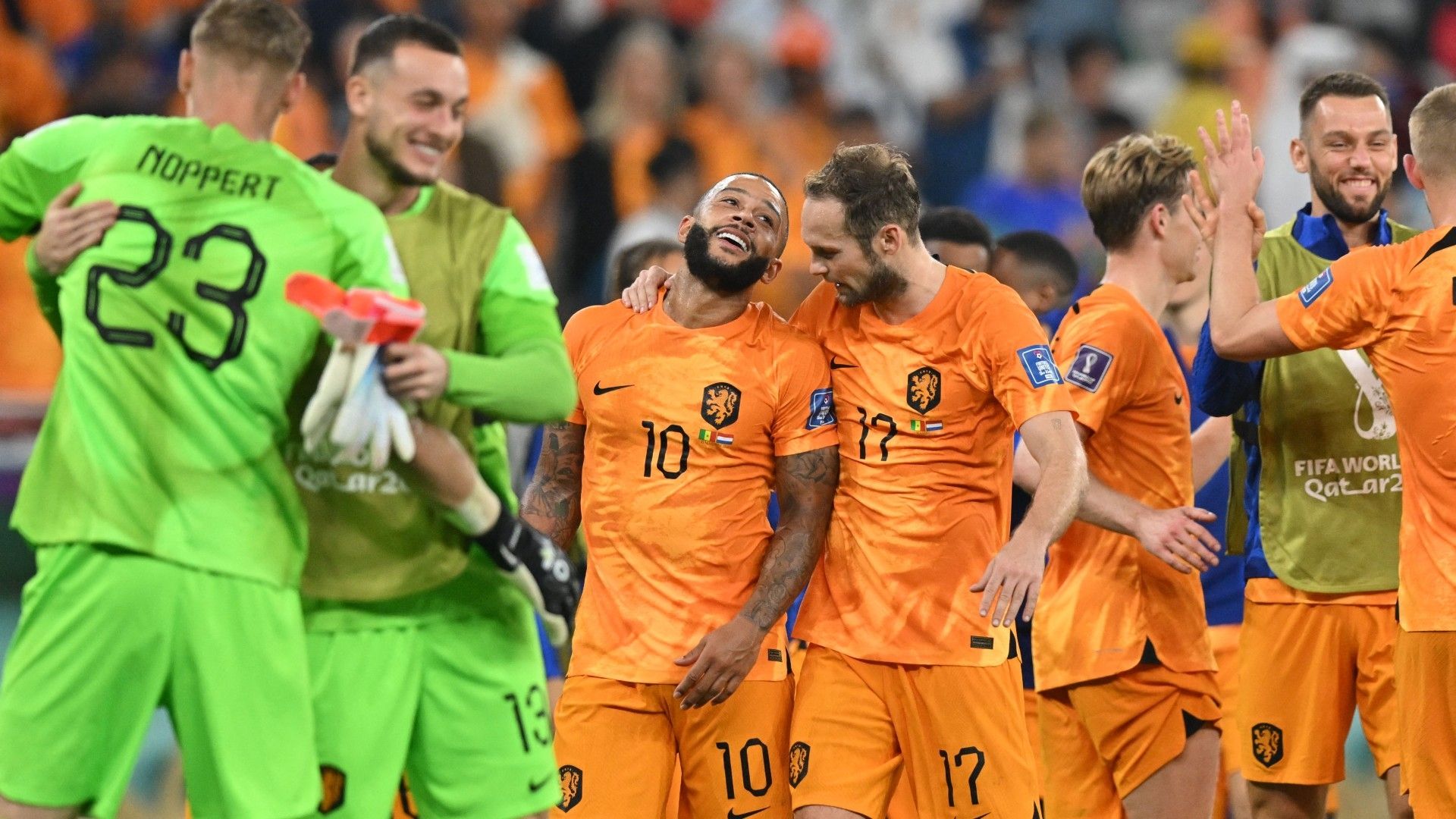 Memphis depay daley blind 2022