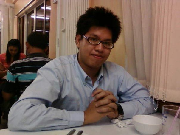 องอาจ​ สุวรรณเมศ