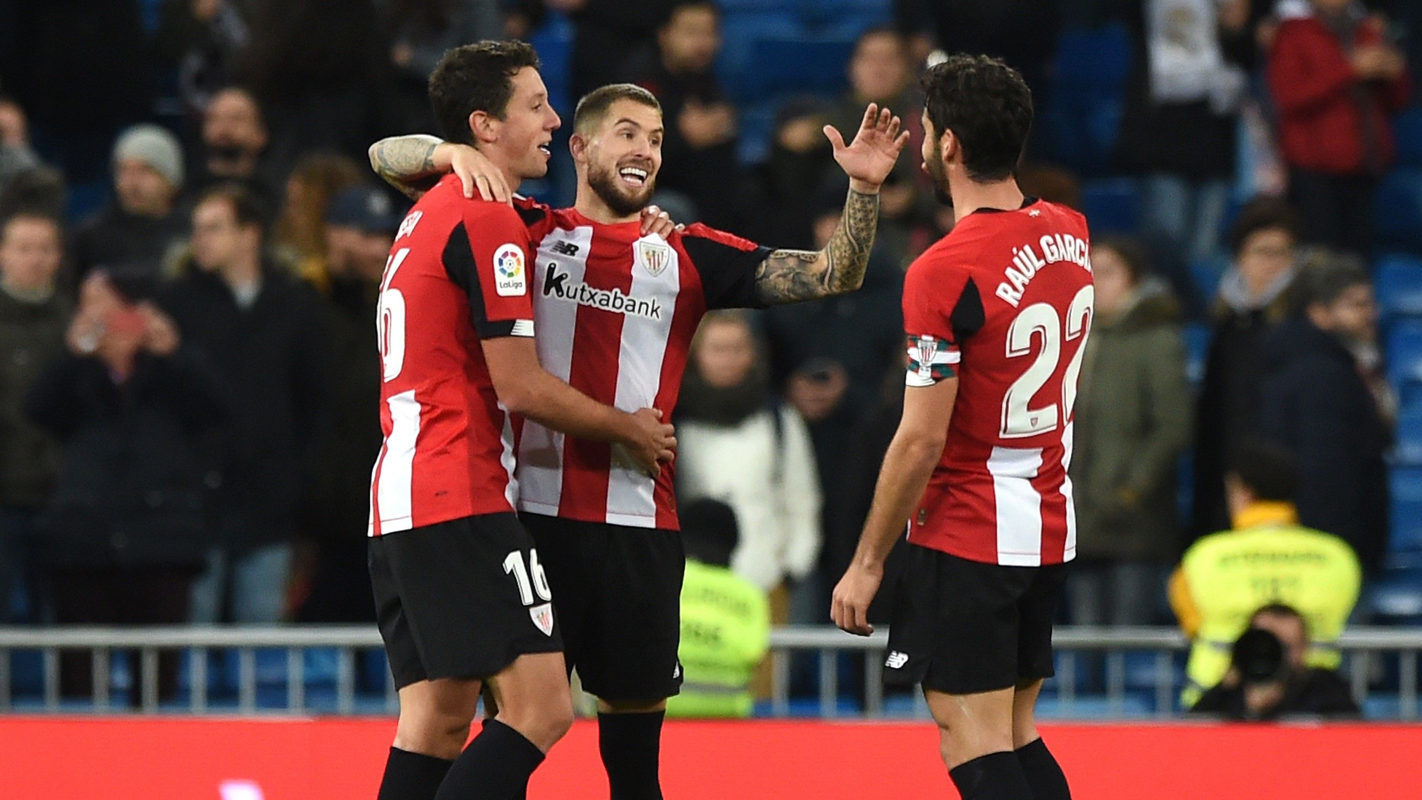 Mikel Vesga Iñigo Martinez Raul Garcia Real Madrid Athletic Club LaLiga 22122019