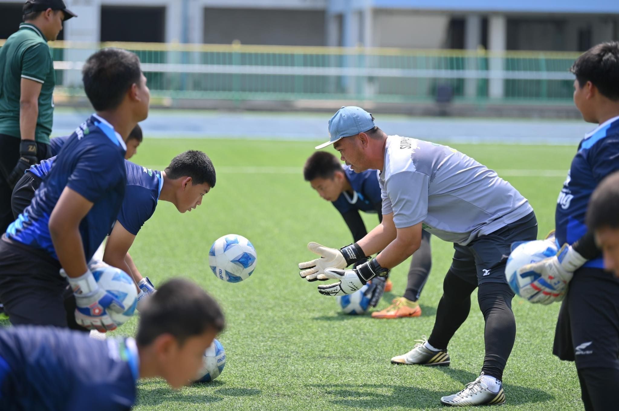 ช้าง เอฟเอ คัพ ฟุตบอล คลินิก 2022/23