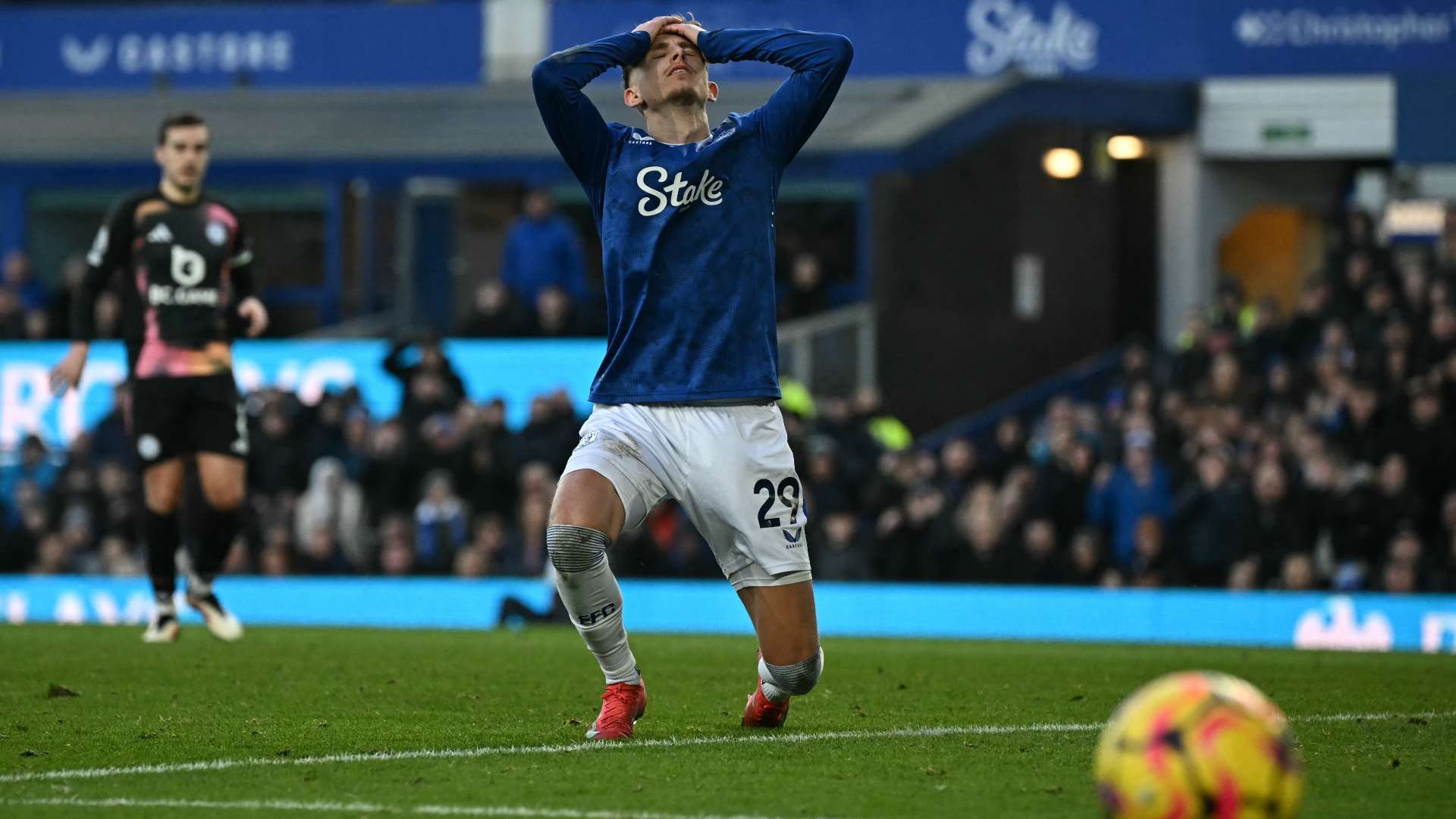 Jesper Lindstrom Everton