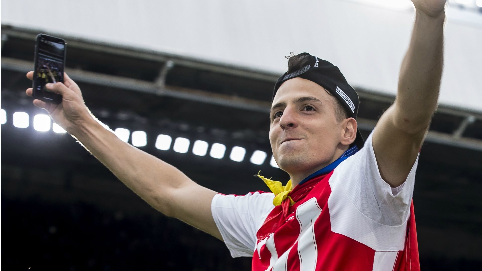Santiago Arias, PSV, 04152018