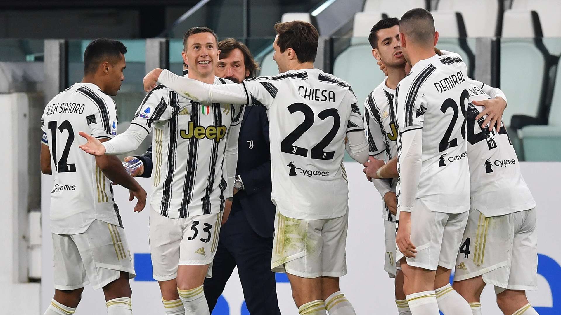 Juventus celebrate vs Spezia