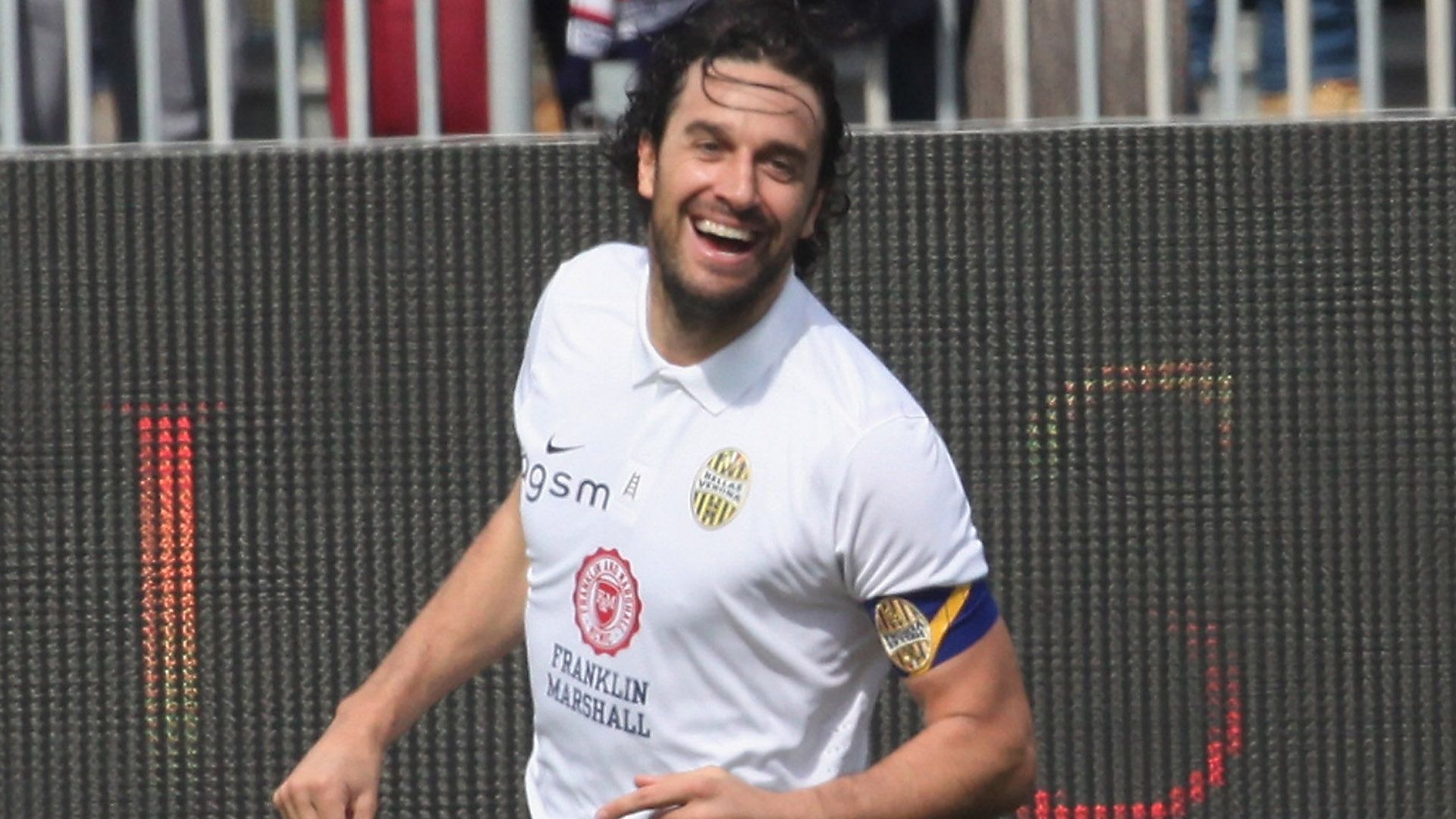 Luca Toni Cagliari Verona Serie A