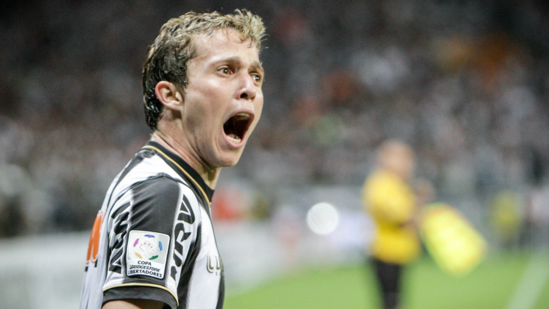 Bernard Atlético-MG Olimpia 24072013 Copa Libertadores