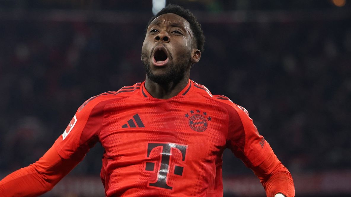 Bayern Munich's Canadian defender #19 Alphonso Davies celebrates his  