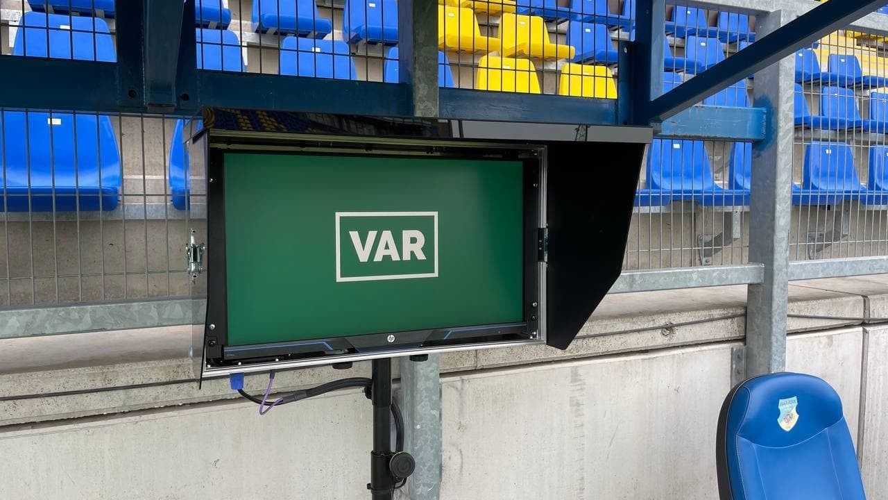VAR