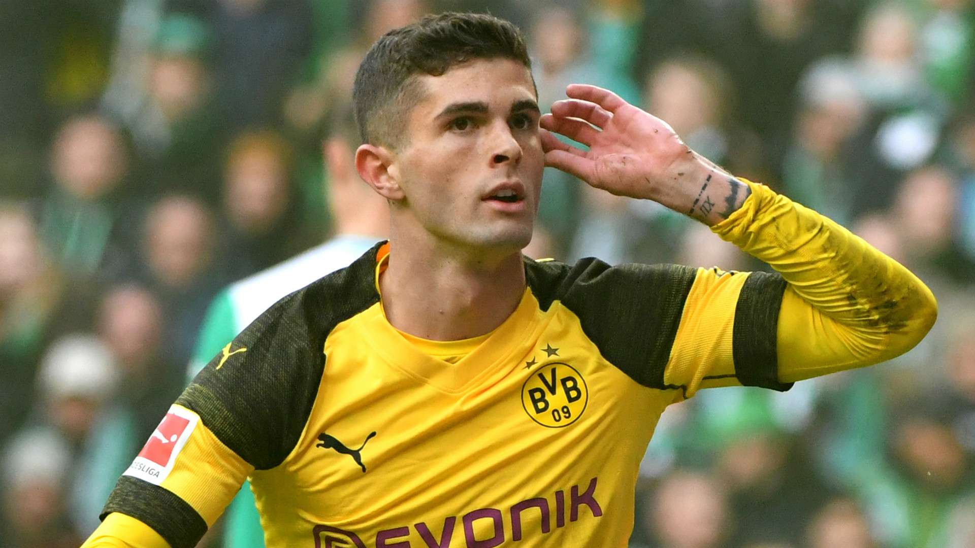 CHRISTIAN PULISIC BORUSSIA DORTMUND