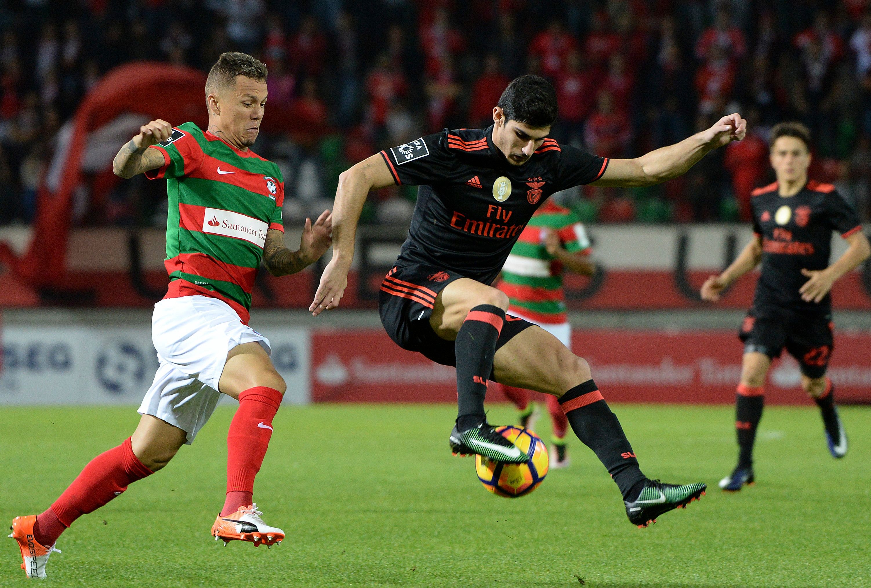 Patrick Vieira Goncalo Guedes Maritimo Benfica 02122016