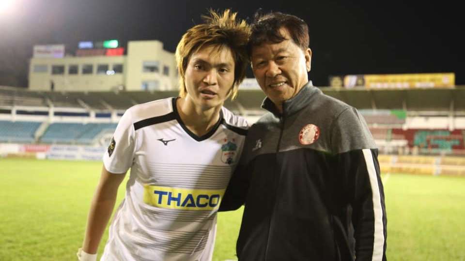 Công Phượng. Công Phượng rời STVV. CLB TP.HCM mua Công Phượng. Bùi Tiến Dũng. thủ môn Bùi Tiến Dũng. Bùi Tiến Dũng gia nhập CLB TP.HCM. Bùi Tiến Dũng rời Hà Nội FC. Bùi Tiến Dũng mặc áo số 35. Bùi Tiến Dũng mặc áo số 36. chuyển nhượng V.League. Bùi Tiến Dũng lý giải việc chọn số áo 'lạ' khi tới CLB TP.HCM. trực tiếp bóng đá hôm nay. xem bong da Coach Chung Hae-soung - Nguyen Tuan Anh HAGL Ho Chi Minh City V.League 2019