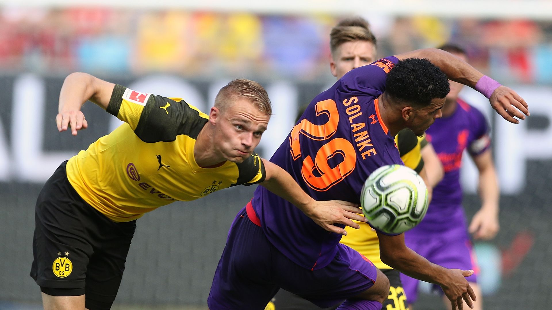 Amos Pieper BVB Borussia Dortmund